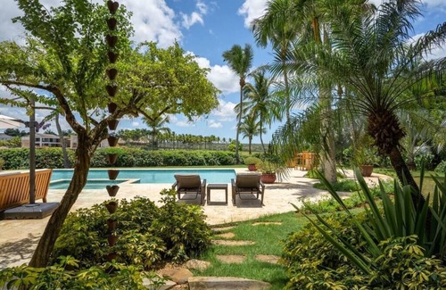 Casa de Campo Villa | Fascinating Villa in Casa de Campo Resort with an Incredi.