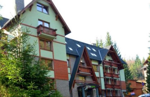 Ruzomberok Apartment | FATRAPARK 1 U SOVIČKY štúdio, kuchynka, kúpeľňa,s balkónom grátis parkovanie v podzemnej garáži