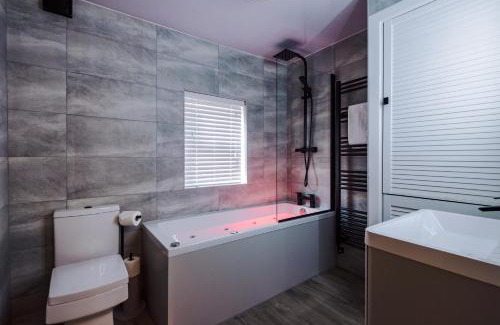 Hoole House | Faulkner House