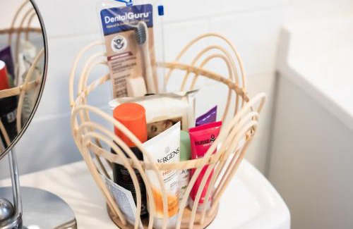 Dayton Apartment | Fauver Suite B