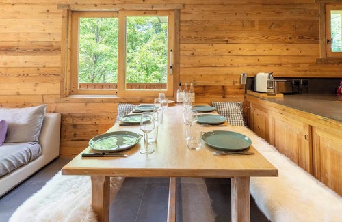 Meribel Village Apartment | Fauvettes 4 a warm cocoon in Meribel Village