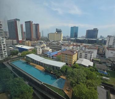 Suan Luang Apartment | FavStay Ramkhamhaeng, Stylish 1BR Bangkok