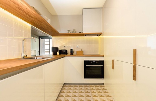 Porto Apartment | Feel Corporate Housing Campanhã 01