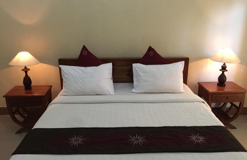 Ubud City-Centre House | Feel the Balinese Ambience in the Heart of Ubud, 10 Mins to Central ubud (Dbl)