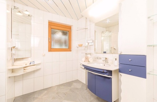 Ramsau im Zillertal Apartment | Feelgood apartment Zirbe with sunny balcony in a dream location