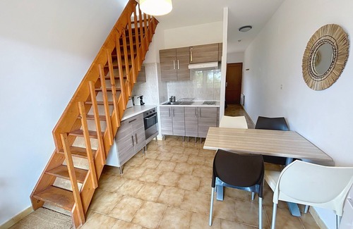 Alata Apartment | Feet in the water in Corsica