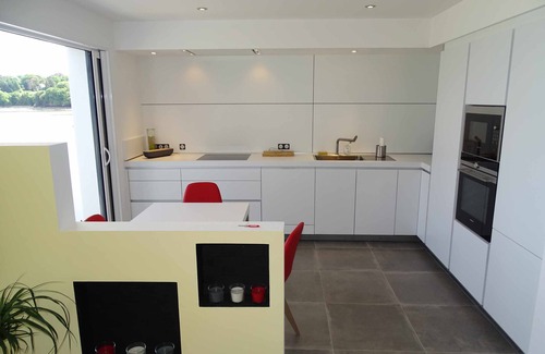 Fouesnant Apartment | *FEET IN WATER* Last availability Oct 22 - Nov 01 ! Reserve now!