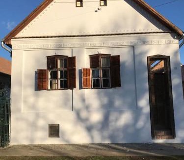Feked House | Feked Farmstay