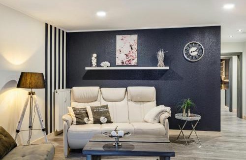 Heppens Apartment | Femeer 01