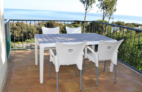 Llanca Cottage | FENER DE DALT 2 Inclredible house with sea views