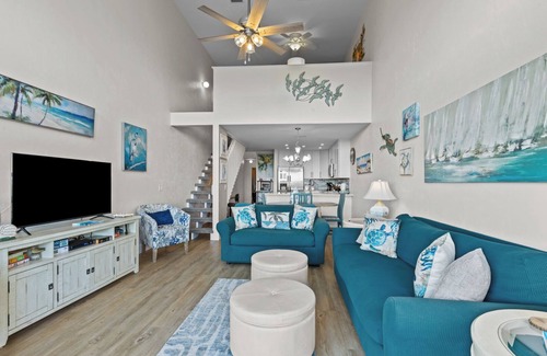Cedar Key Condo | Fenimore Mill 10E Newly Renovated with Pool!