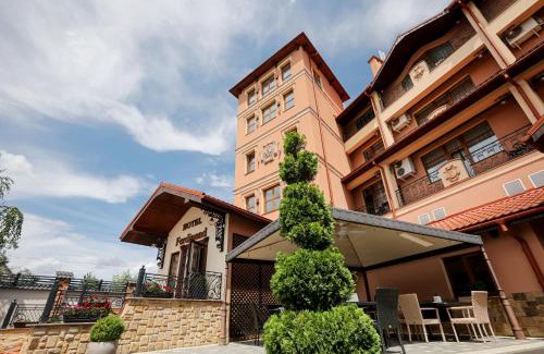 Mukachevo Hotel | Ferdinand