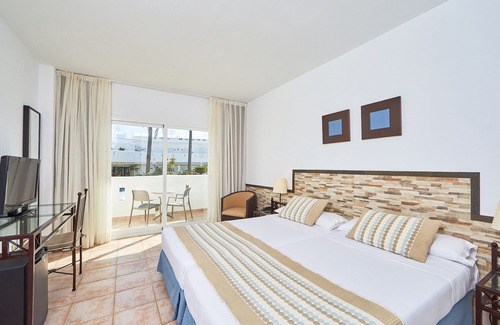 Conil de la Frontera City Center Hotel | FERGUS Conil Park
