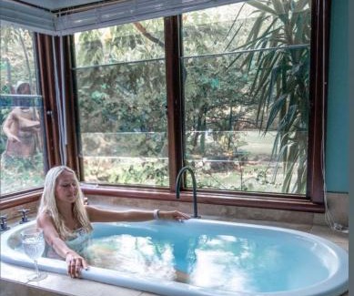 Crooked Brook House | Ferguson Valley Escape