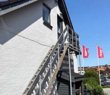 Lemvig Apartment | Ferielejlighed med havneudsigt