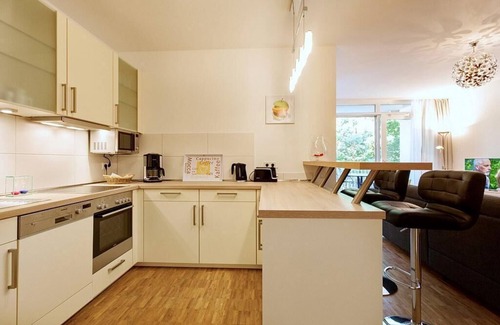 Binz Apartment | Ferienapartment mit Fußbodenheizung, Kaminofen und Balkon - nur 150 m zum Strand