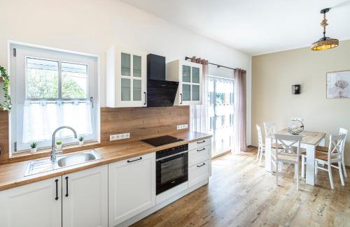 Prackenbach Apartment | Ferienbahnhof Fichtental Gleisblick Lounge