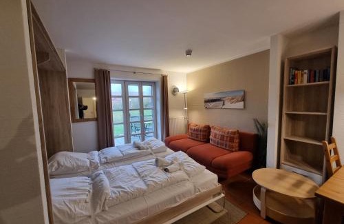 Dranske Apartment | Feriendorf Rugana - Komfort 1-Raum Ferienwohnung mit Terrasse C11