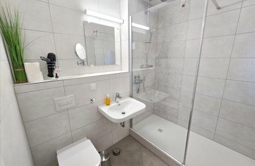 Dranske Apartment | Feriendorf Rugana - Komfortplus Appartement mit 1 Schlafzimmer und Terrasse B47