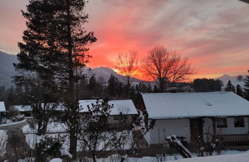 Schwarzenbach House | Ferienhaus 30-e mit 3 Schlafzimmern - Ferienhäuser im Feriendorf Weissensee im Allgäu