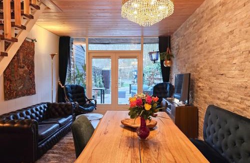 Groot Valkenisse House | Ferienhaus am Fuße der Dünen! BG05