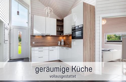 Schonberg House | Ferienhaus Küstenzauber Kalifornien - mit Hund - komplett eingezäunter großer Garten - Sauna und Kamin - im Sommer Strandkorb inklusive