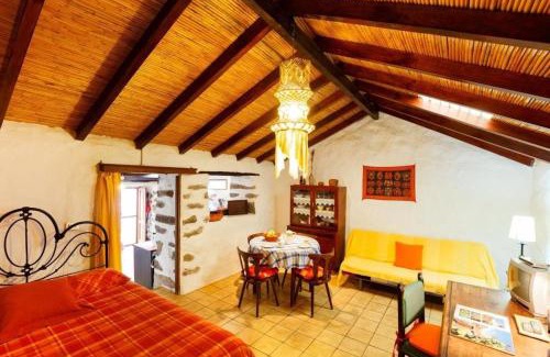 Agaete House | Ferienhaus in El Risco mit Garten, Terrasse und Grill