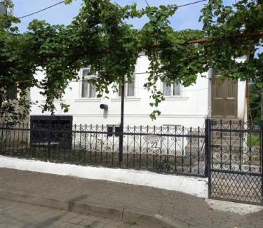 Kobuleti House | Ferienhaus in Georgien, Kobuleti in der Nähe vom Strand