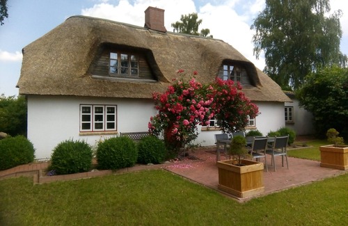 Brodersby House | Ferienhaus "kapitänshaus" in Brodersby-burg