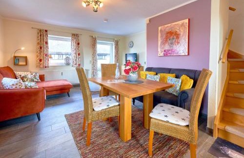 Lobbe Apartment | Ferienhaus Lobbe - Wohnung 01 mit Terrasse strandnah