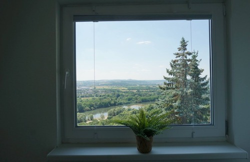 Bendorf House | Ferienhaus mit Wunderschöner Aussicht in Zentraler Lage