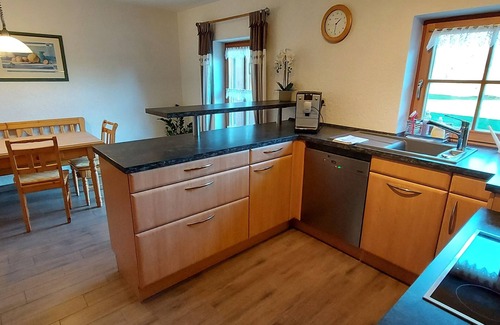Molberting Apartment | Ferienhaus Molberting, 147qm, Balkon, Terrasse, Wohnzimmer, 4 Schlafzimmer, Küche, Wlan