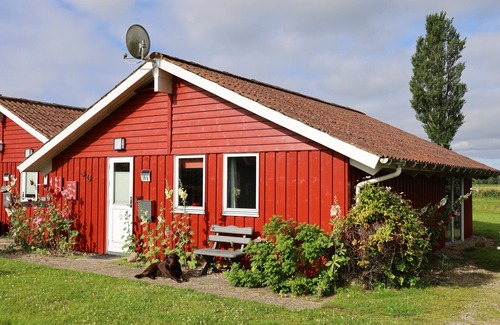 Kating House | Ferienhaus "sanderling" - Gemütliches Holzhaus mit Blick auf die Schafswiesen