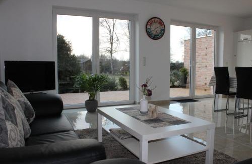 Rhauderfehn House | Ferienhaus Westwind