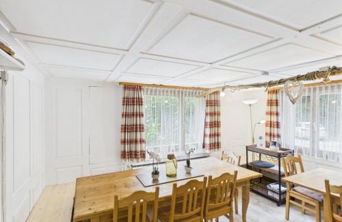 Buers House | Ferienhaus zum Klettersteig - Kletterwand, Abstellraum für Ski oder Bikes, Sauna, Kellerbar,