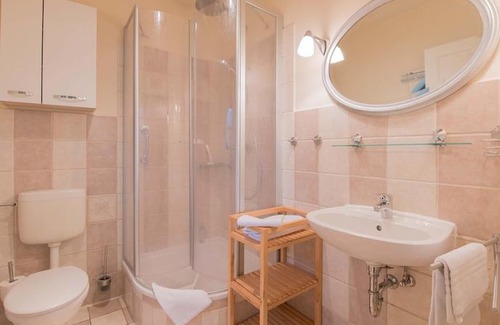 Ostseebad Wustrow House | Ferienhaussiedlung Strandperlen Sanddornhof 3a (Typ VIII)