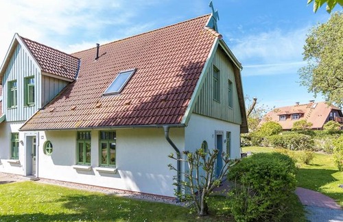 Ostseebad Wustrow House | Ferienhaussiedlung Strandperlen Sanddornhof 3a (Typ VIII)