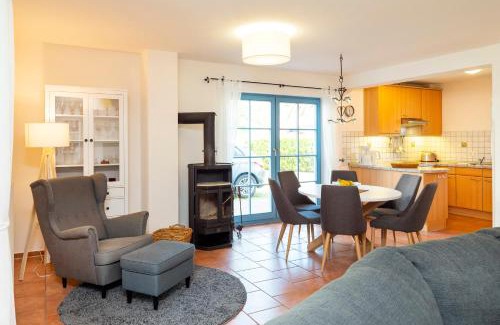 Zingst House | Ferienpark Freesenbruch Doppelhaushälfte 11a - Schwalbennest