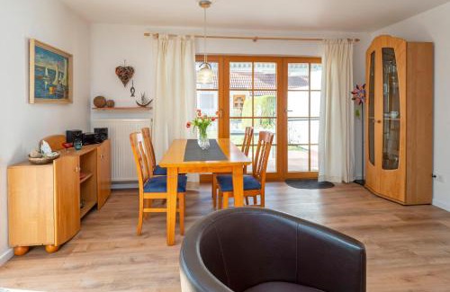 Zingst House | Ferienpark Freesenbruch Reihenhaus 6 - Delfin