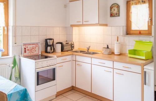 Rockau Apartment | Ferienwohnung über den Dächern von Dresden