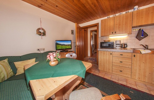 Entfelden Apartment | Ferienwohnung (1) 28 m² und Balkon