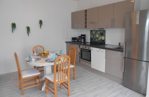 Krakow am See Apartment | Ferienwohnung 1 Terrasse/Seeblick - NEU Ferienpark Blechernkrug