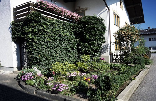 Bad Endorf Apartment | Ferienwohnung, 50 qm Obergeschoss, 1 Separates Schlafzimmer