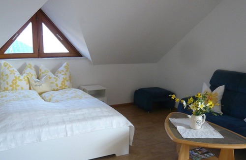 Wyhl Apartment | Ferienwohnung 60qm, 2 Schlafzimmer, max. 4 Personen