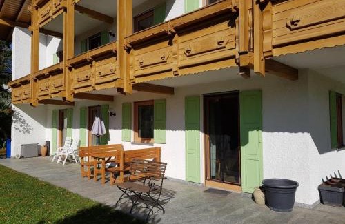 Achslach Apartment | Ferienwohnung Am Kirchberg