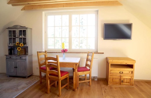 Beelitz Apartment | Ferienwohnung am Mühlenteich