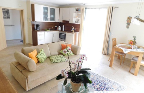 Oberkirch Apartment | Ferienwohnung am Rosengarten