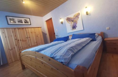 Westerstede Apartment | Ferienwohnung Ammerland-Blüte
