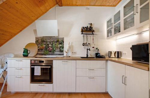 Bernbeuren Apartment | Ferienwohnung Böllenburg