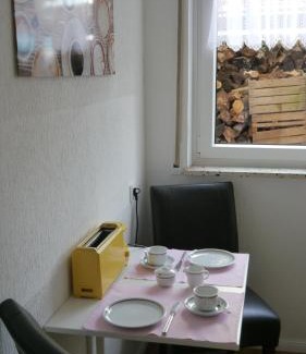 Hueckeswagen Apartment | Ferienwohnung Brunsbachtal